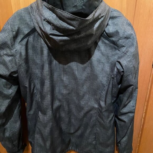 Columbia Gray Striped Women's Sz L Rain Jacket - Picture 6 of 9